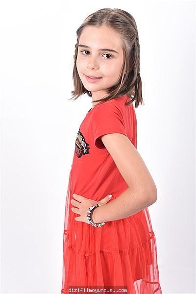 Çocuk Oyuncular Adayımız Beril