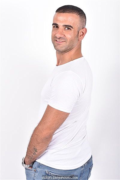 Erkek Oyuncular Adayımız Emre