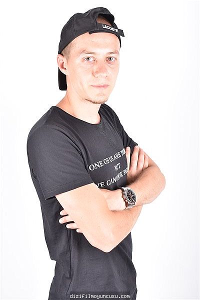 Erkek Oyuncular Adayımız Semih