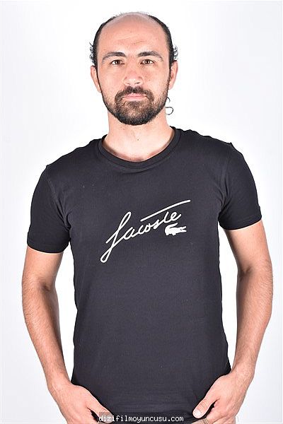 Erkek Oyuncular Adayımız Yaşar
