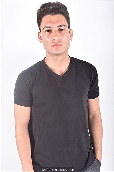 Erkek Oyuncular Adayımız Ahmet