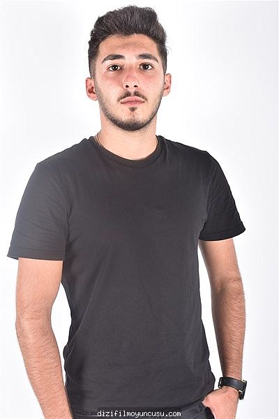 Erkek Oyuncular Adayımız Barış