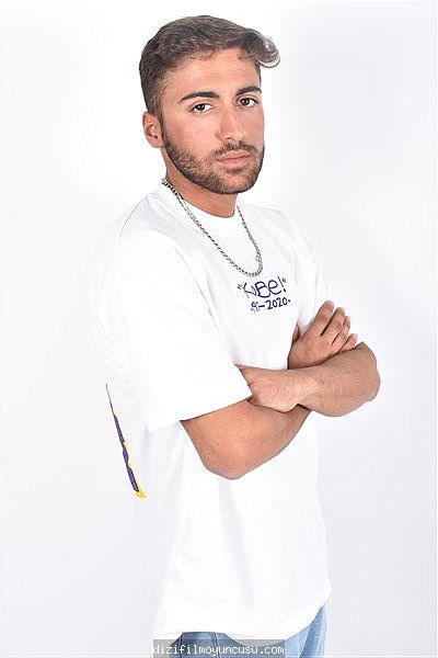 Erkek Oyuncular Adayımız Mehmet