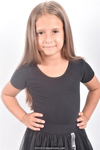 Çocuk Oyuncular Adayımız Melisa