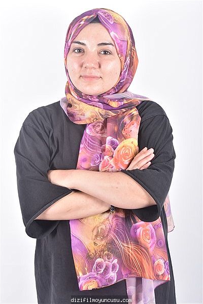 Kadın Oyuncular Adayımız Gözde