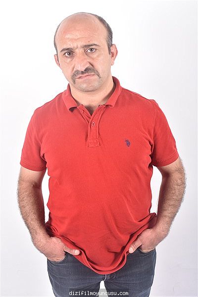 Erkek Oyuncular Adayımız Saim