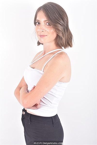 Kadın Oyuncular Adayımız Zeynep