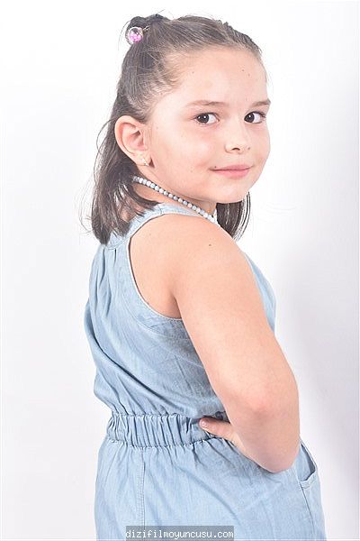 Çocuk Oyuncular Adayımız İrem