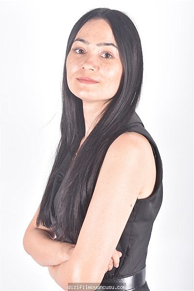 Kadın Oyuncular Adayımız Olya