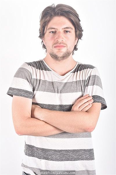 Erkek Oyuncular Adayımız Eren