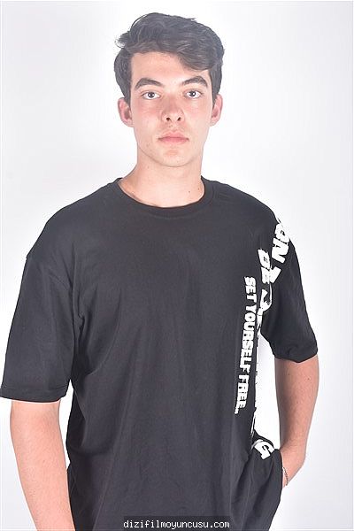 Erkek Oyuncular Adayımız Mirza