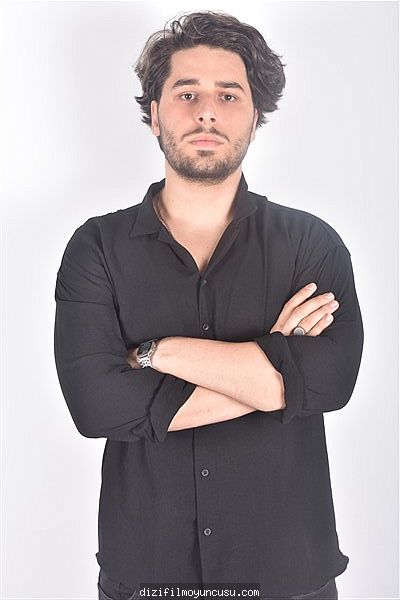 Erkek Oyuncular Adayımız Özhan