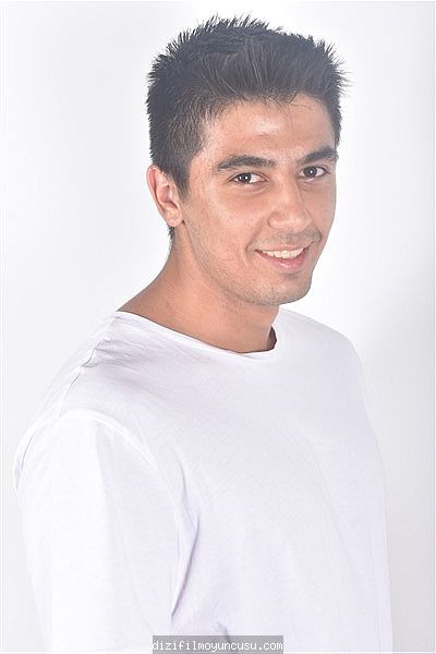 Erkek Oyuncular Adayımız Umut