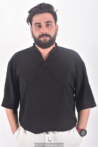 Erkek Oyuncular Adayımız Mehmet