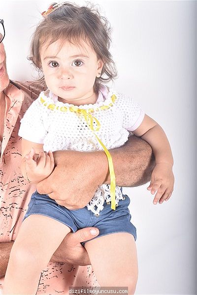 Çocuk Oyuncular Adayımız Meryem