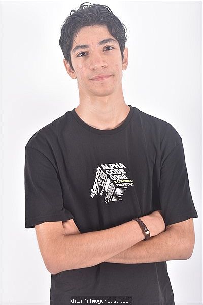 Erkek Oyuncular Adayımız Tahir