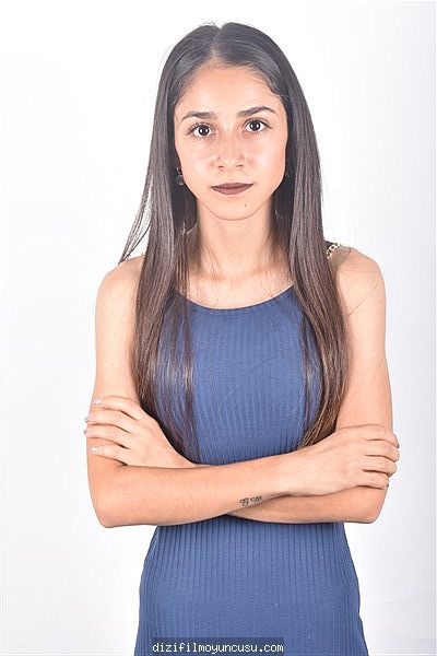 Kadın Oyuncular Adayımız Güllü