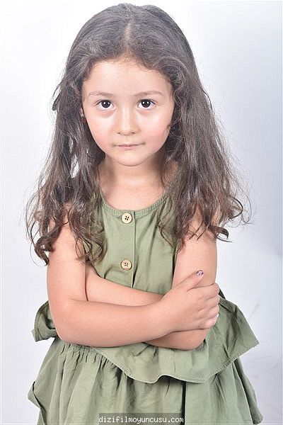 Çocuk Oyuncular Adayımız Leylanur