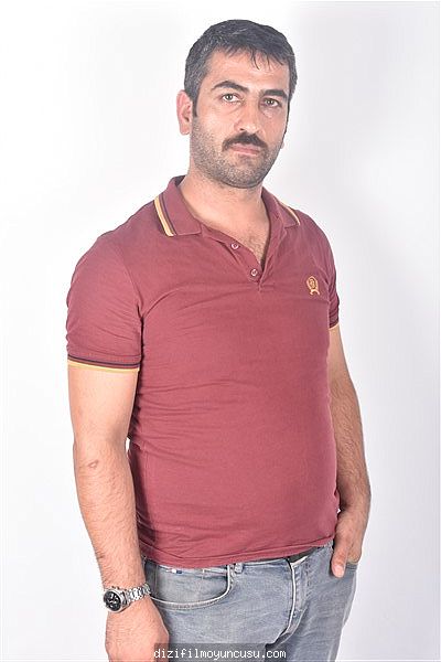 Erkek Oyuncular Adayımız Özcan