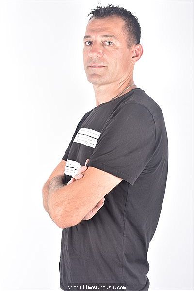 Erkek Oyuncular Adayımız Engin