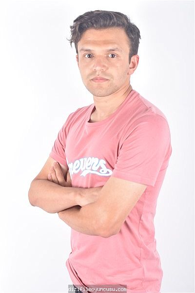 Erkek Oyuncular Adayımız Mehmet