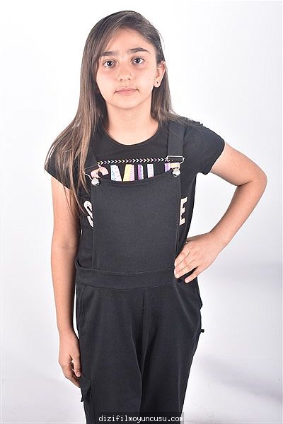 Çocuk Oyuncular Adayımız Zeynep