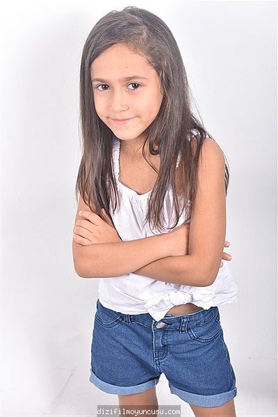 Çocuk Oyuncular Adayımız Zümra