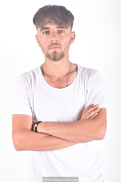 Erkek Oyuncular Adayımız Emrullah