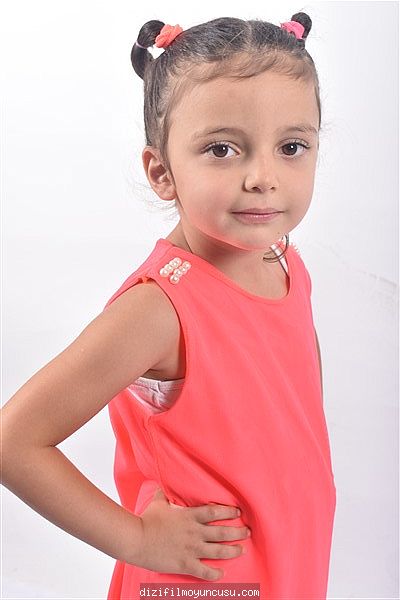 Çocuk Oyuncular Adayımız Ebrar