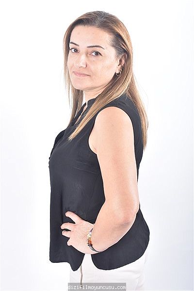 Kadın Oyuncular Adayımız Feray