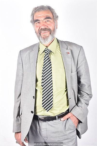 Erkek Oyuncular Adayımız Mustafa