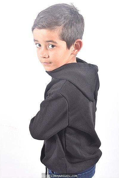 Çocuk Oyuncular Adayımız Berat