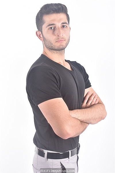 Erkek Oyuncular Adayımız Ömer