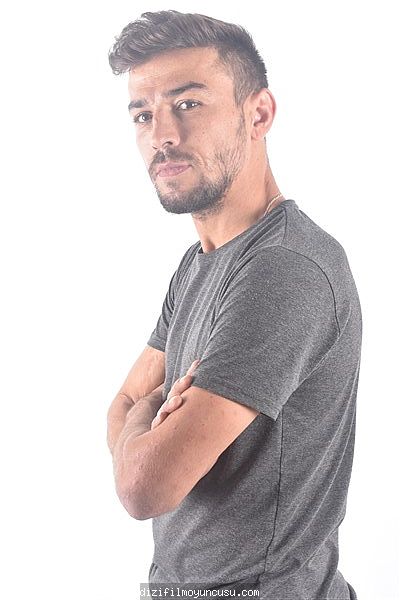 Erkek Oyuncular Adayımız Mehmet