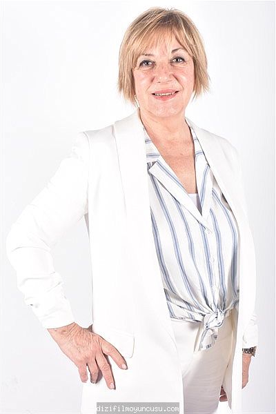 Kadın Oyuncular Adayımız Pınar