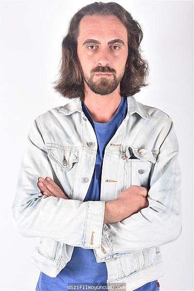 Erkek Oyuncular Adayımız Melih