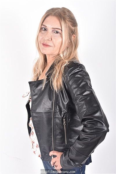 Kadın Oyuncular Adayımız Nilüfer