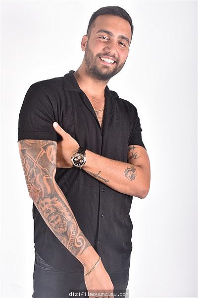 Erkek Oyuncular Adayımız Ömer