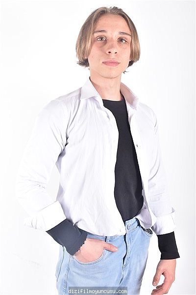Erkek Oyuncular Adayımız Barış