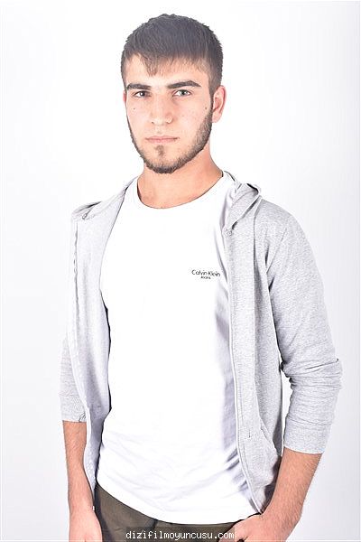 Erkek Oyuncular Adayımız Aziz