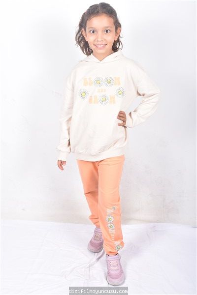 İzmir Cast Ajans Cemre 100822