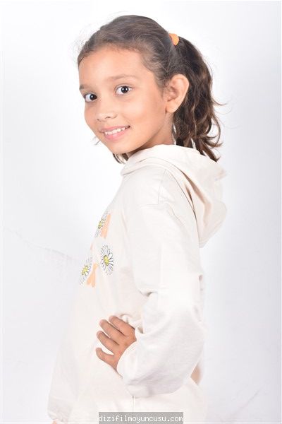 İzmir Cast Ajans Cemre 100824