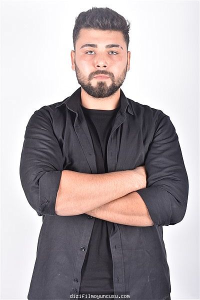 Erkek Oyuncular Adayımız Mertcan