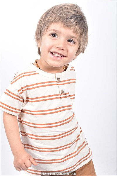 Çocuk Oyuncular Adayımız Oliver