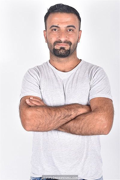 Erkek Oyuncular Adayımız Salih