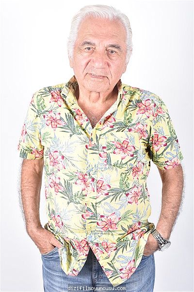 Erkek Oyuncular Adayımız Süleyman
