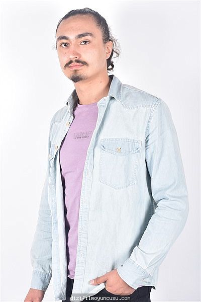 Erkek Oyuncular Adayımız Süleyman