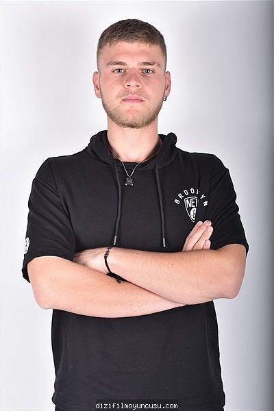 Erkek Oyuncular Adayımız Kadir