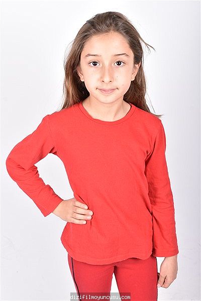 Çocuk Oyuncular Adayımız Eda