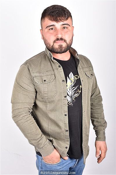 Erkek Oyuncular Adayımız Mehmet